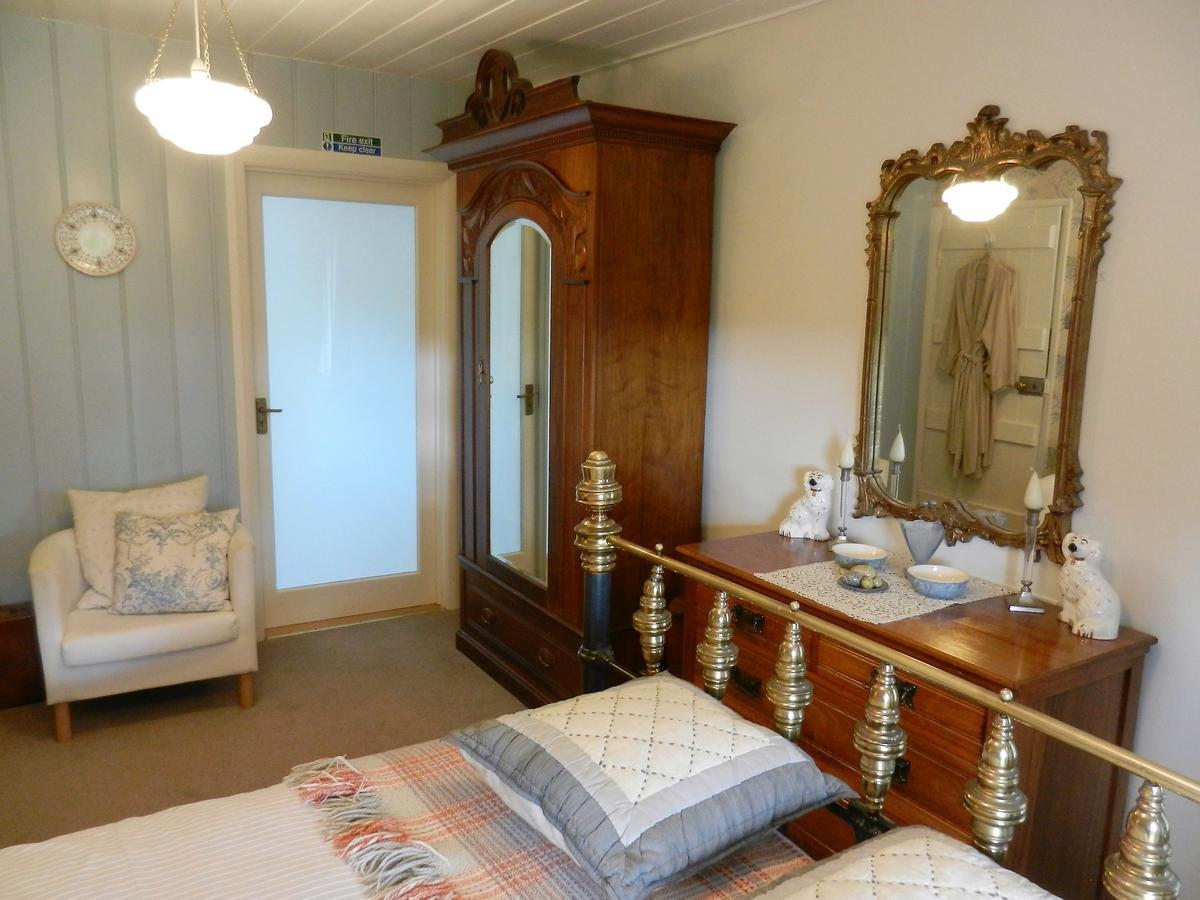 Ffynnon Fendigaid Bed And Breakfast Aberporth Exterior foto